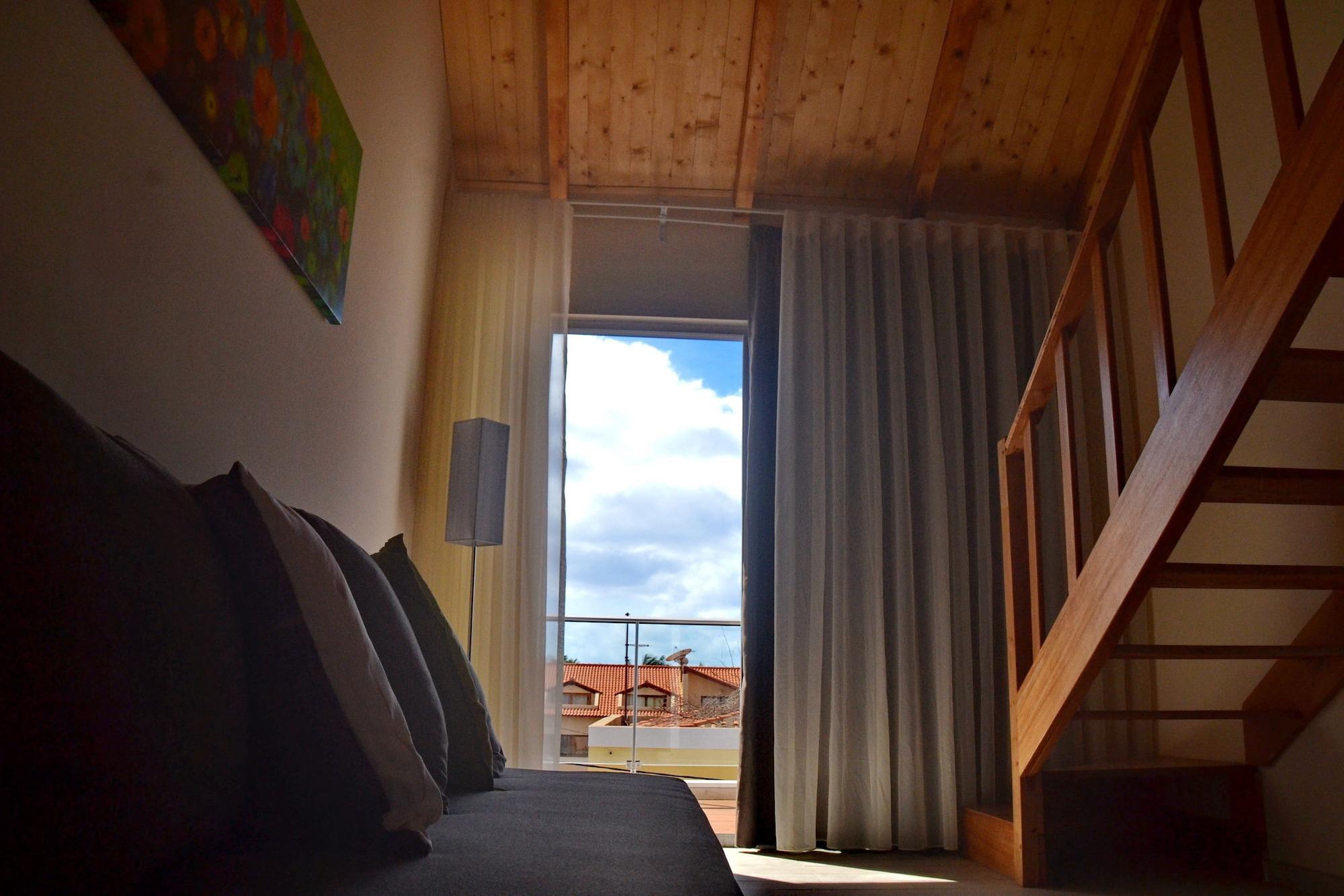 Ouril Hotel Julia Santa Maria Bagian luar foto