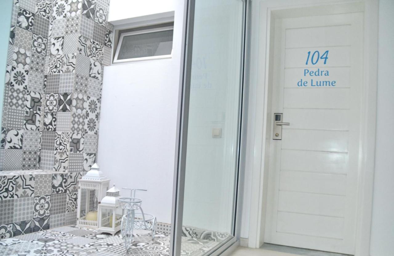 Ouril Hotel Julia Santa Maria Bagian luar foto